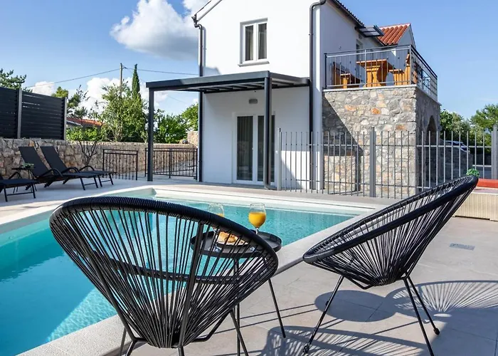 Βίλα Angelica Lakmartin